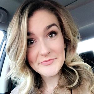 Meet your Posher, Nichole